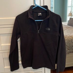 North Face 1/4 zip pullover